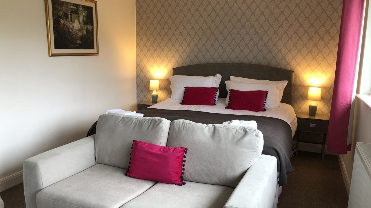 Photo of Bedroom in Crynant