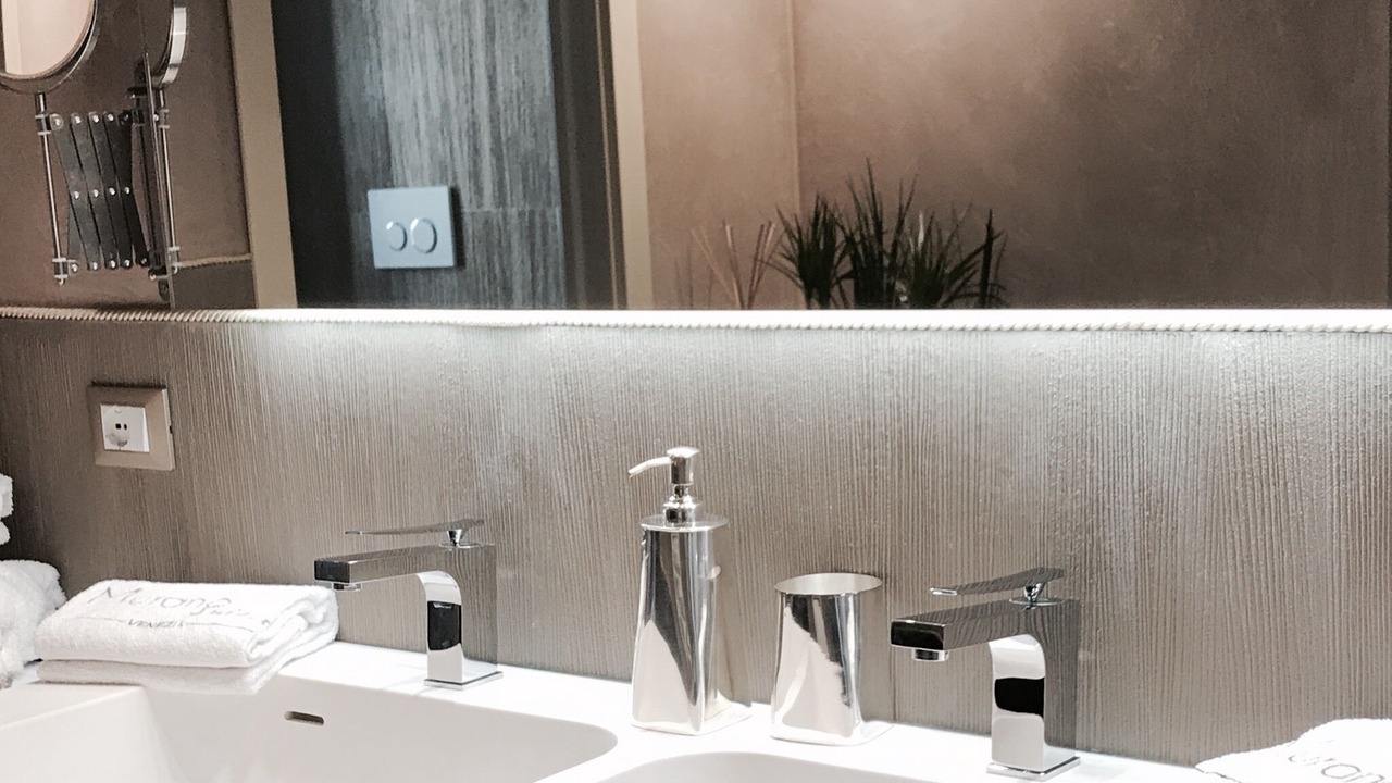 Photo of Bathroom in Longa
