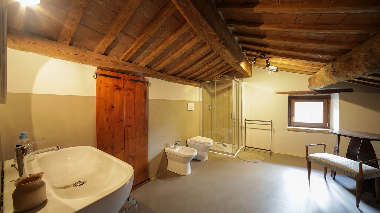 Photo of Bathroom in Tredozio