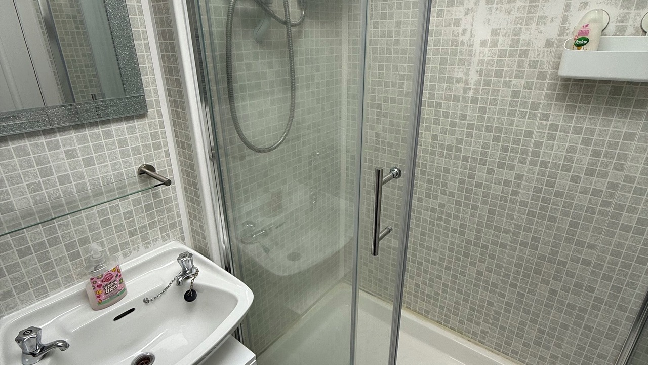 Photo of Bathroom in Lisnagunogue