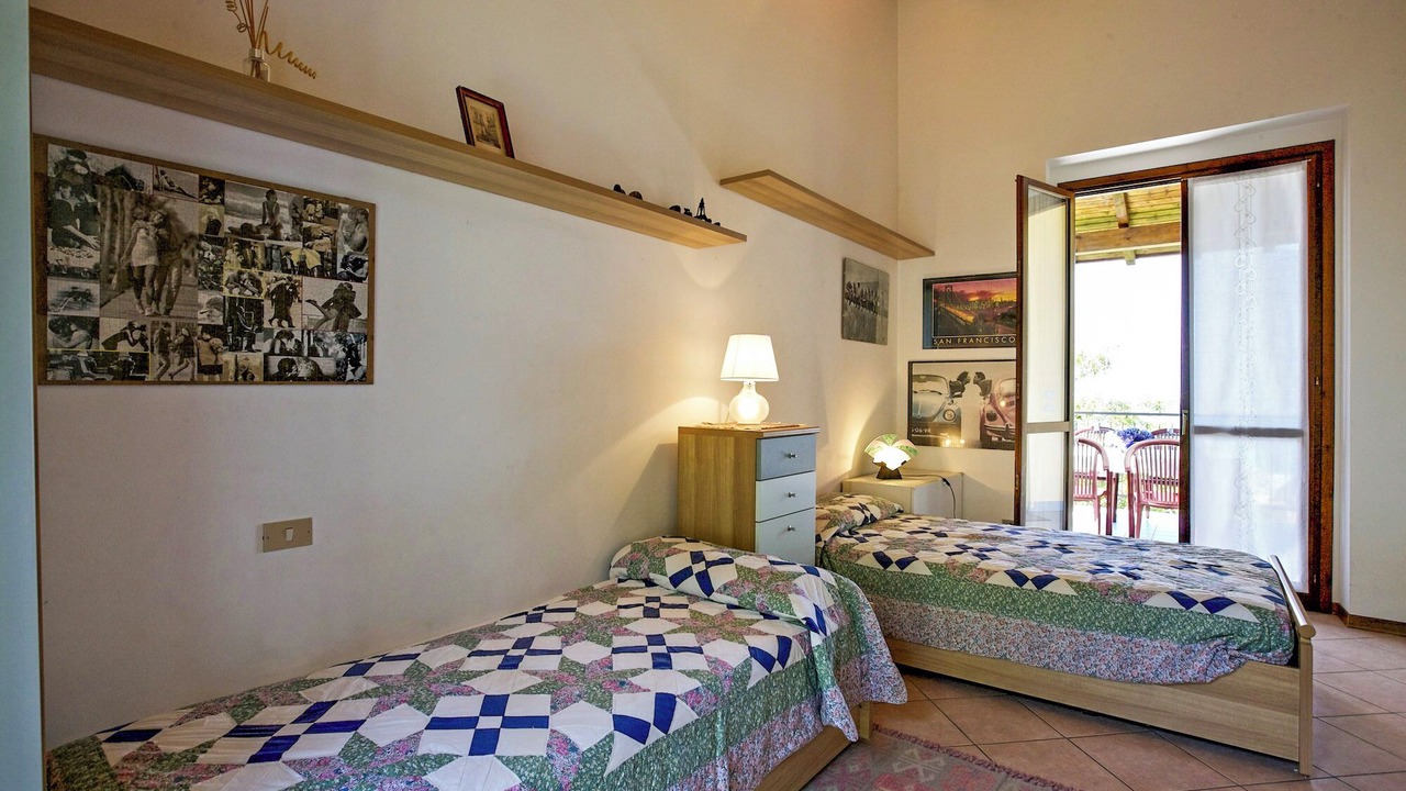 Photo of Bedroom in Maccagno con Pino e Veddasca