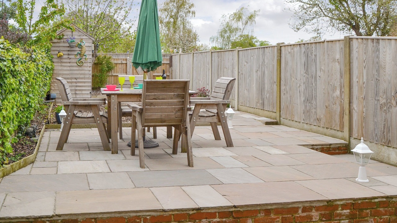 Photo of Outdoor in Horning