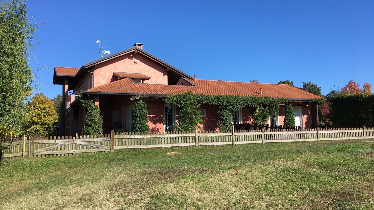 Photo of Outdoor in Agrate Conturbia