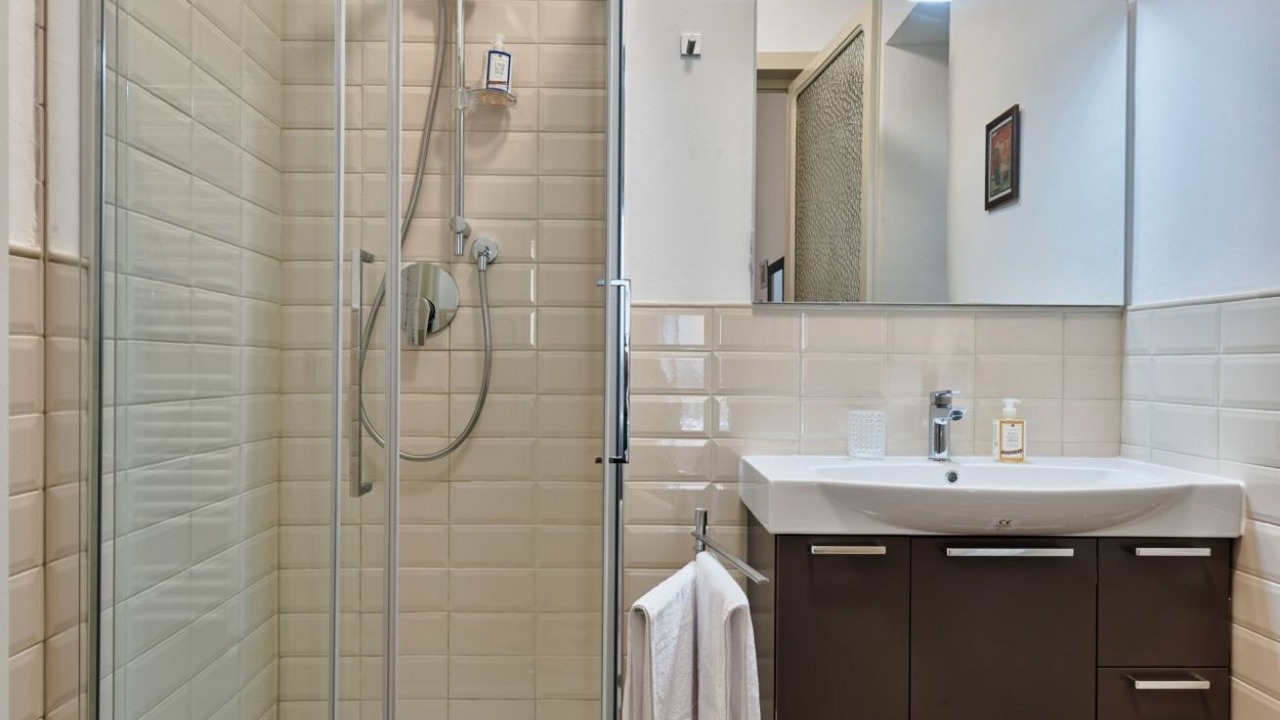 Photo of Bathroom in Historic Centre