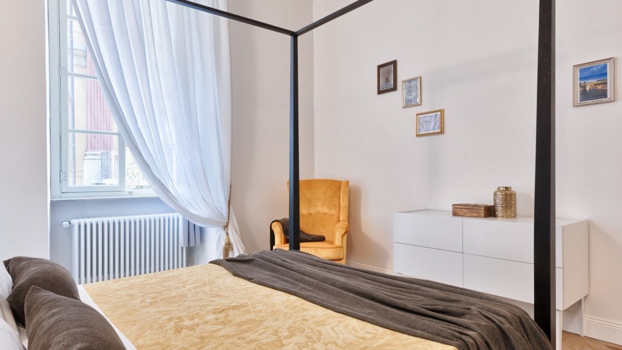 Photo of Bedroom in Historic Centre