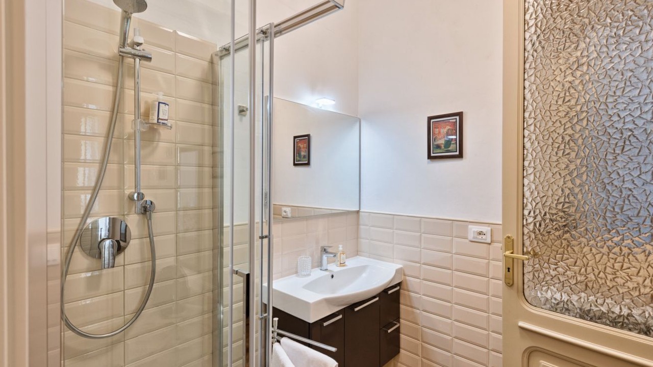 Photo of Bathroom in Historic Centre