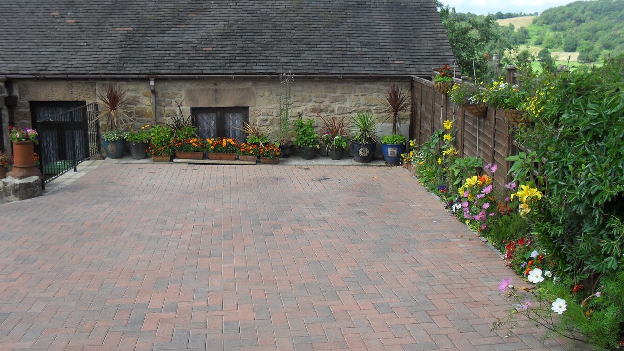 Photo of Others in Crich