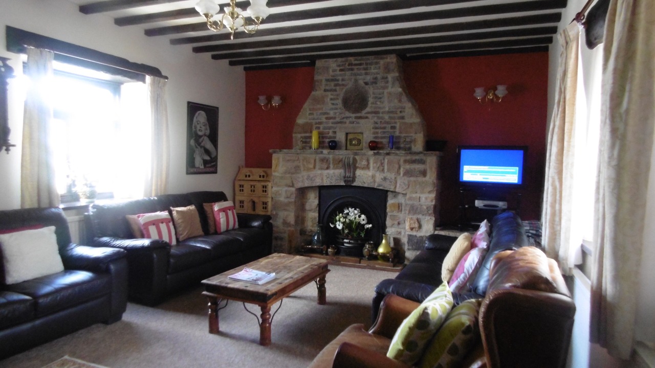 Photo of Others in Crich