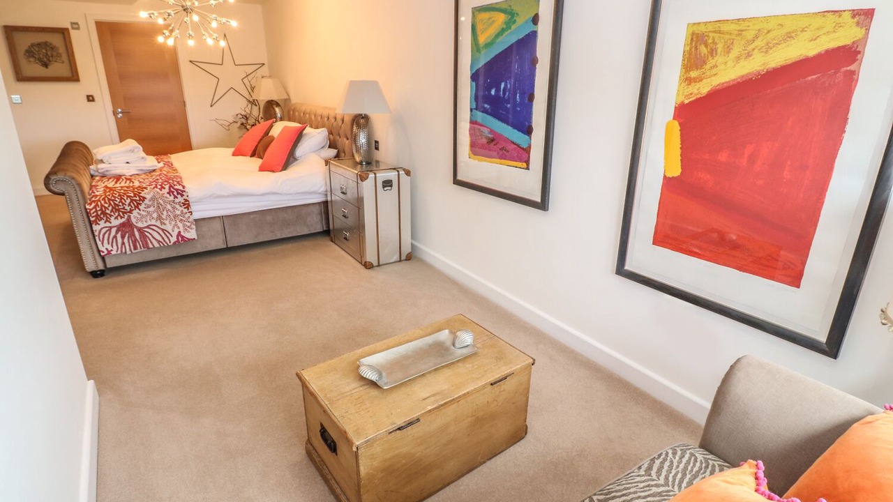 Photo of Bedroom in Constantine Bay
