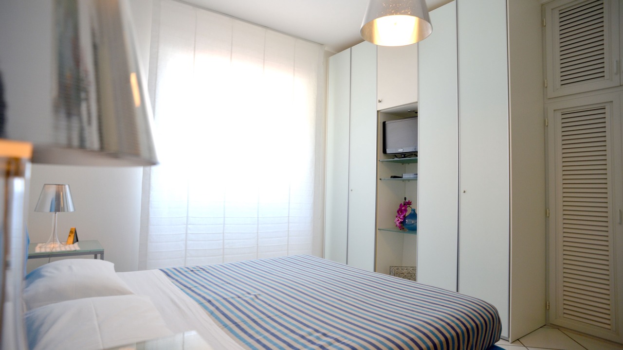 Photo of Bedroom in Le Forna