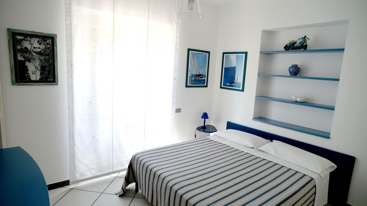 Photo of Bedroom in Le Forna