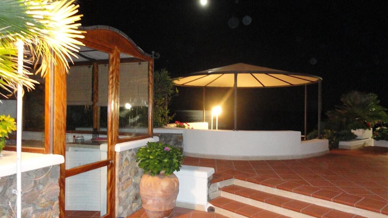 Photo of Patio Balcony in Le Forna