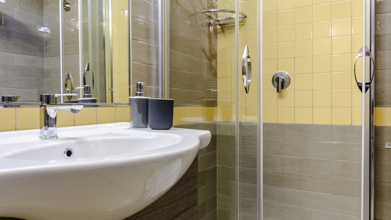 Photo of Bathroom in Quartieri Spagnoli