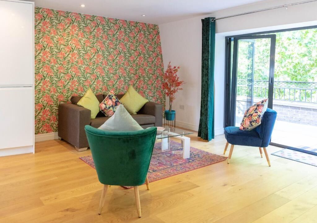 Photo of Livingroom in Cambridge City Centre
