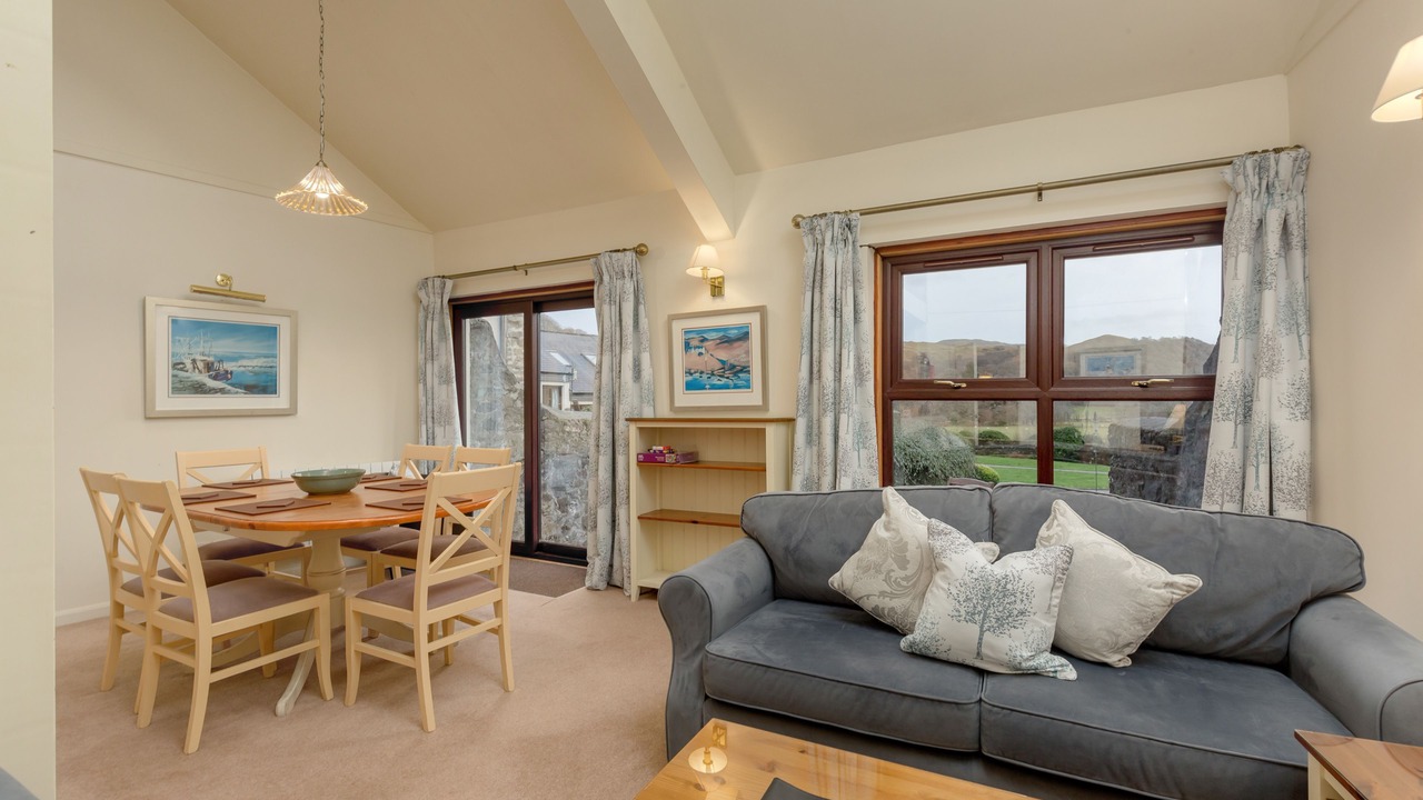 Photo of Livingroom in Slate Islands