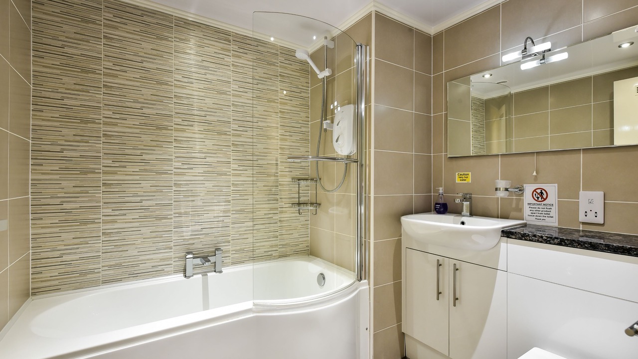 Photo of Bathroom in Slate Islands