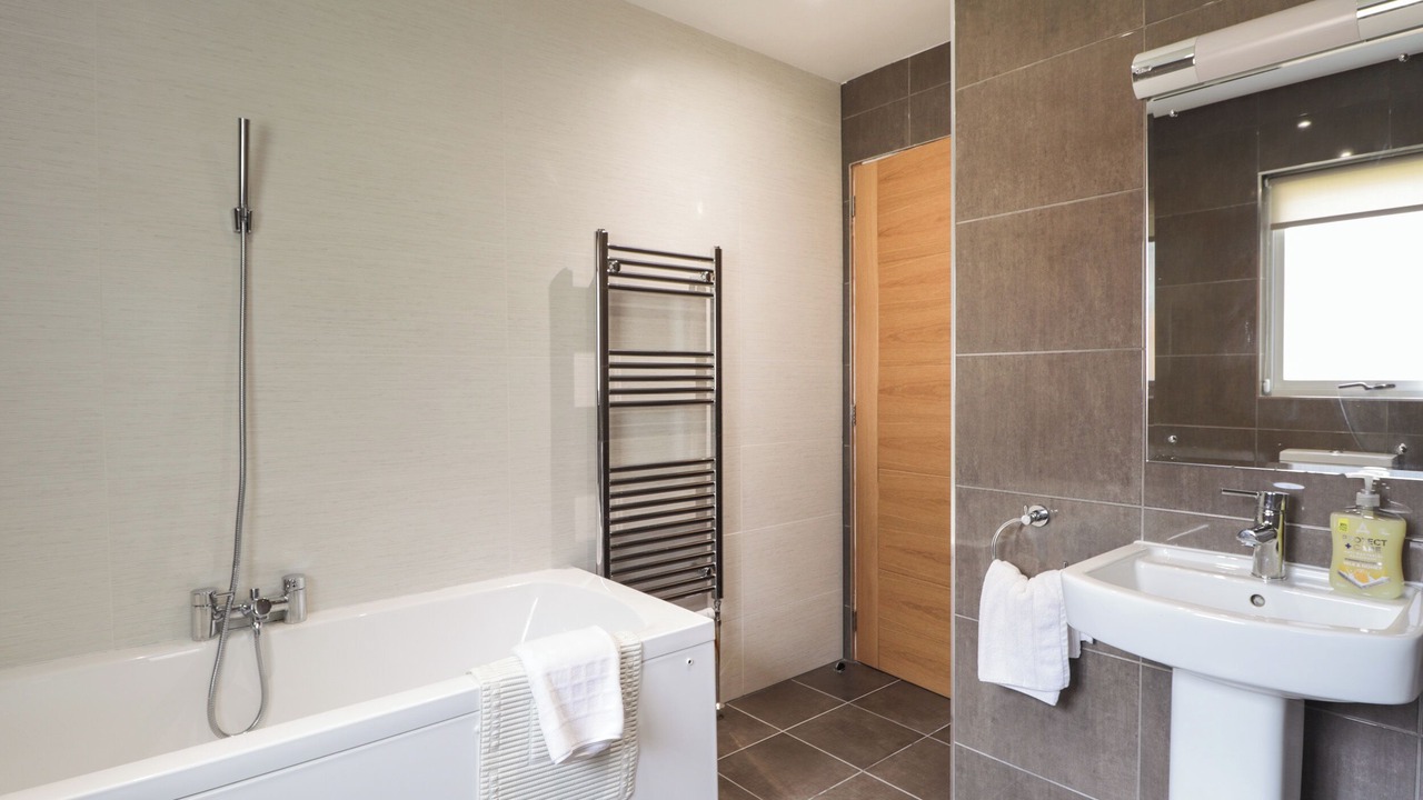 Photo of Bathroom in Boat of Garten