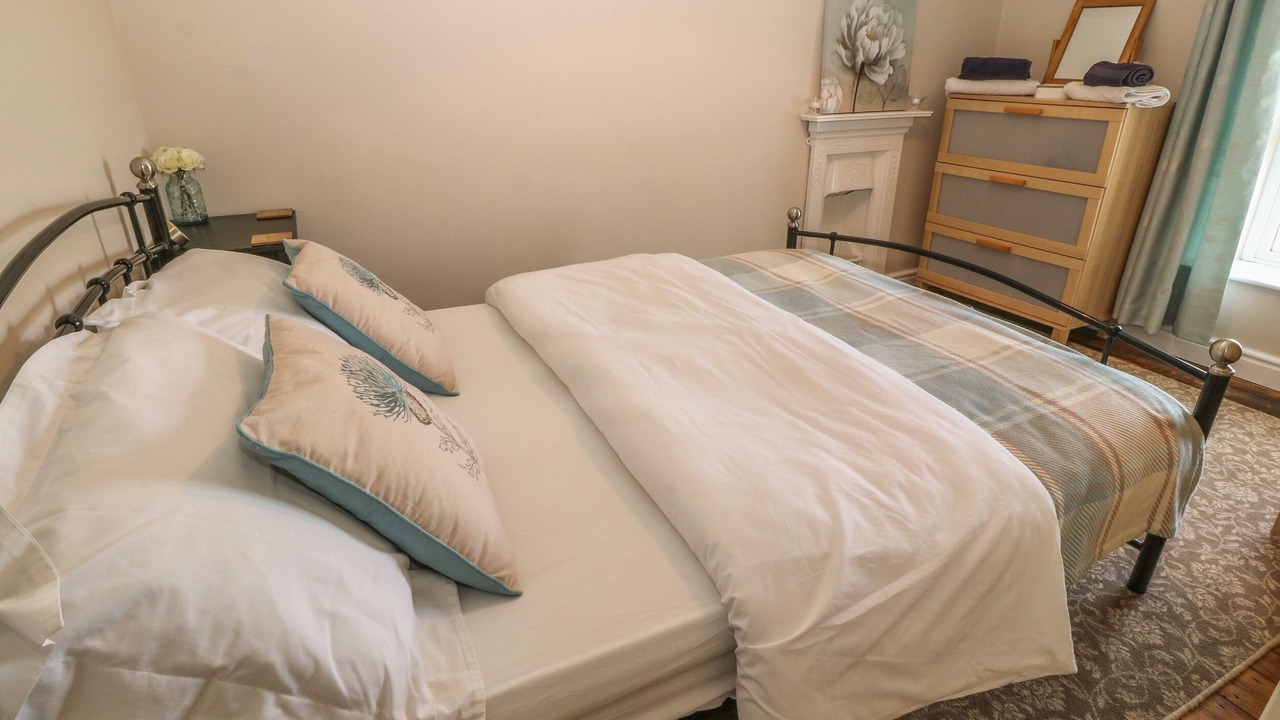 Photo of Bedroom in Llanfaethlu