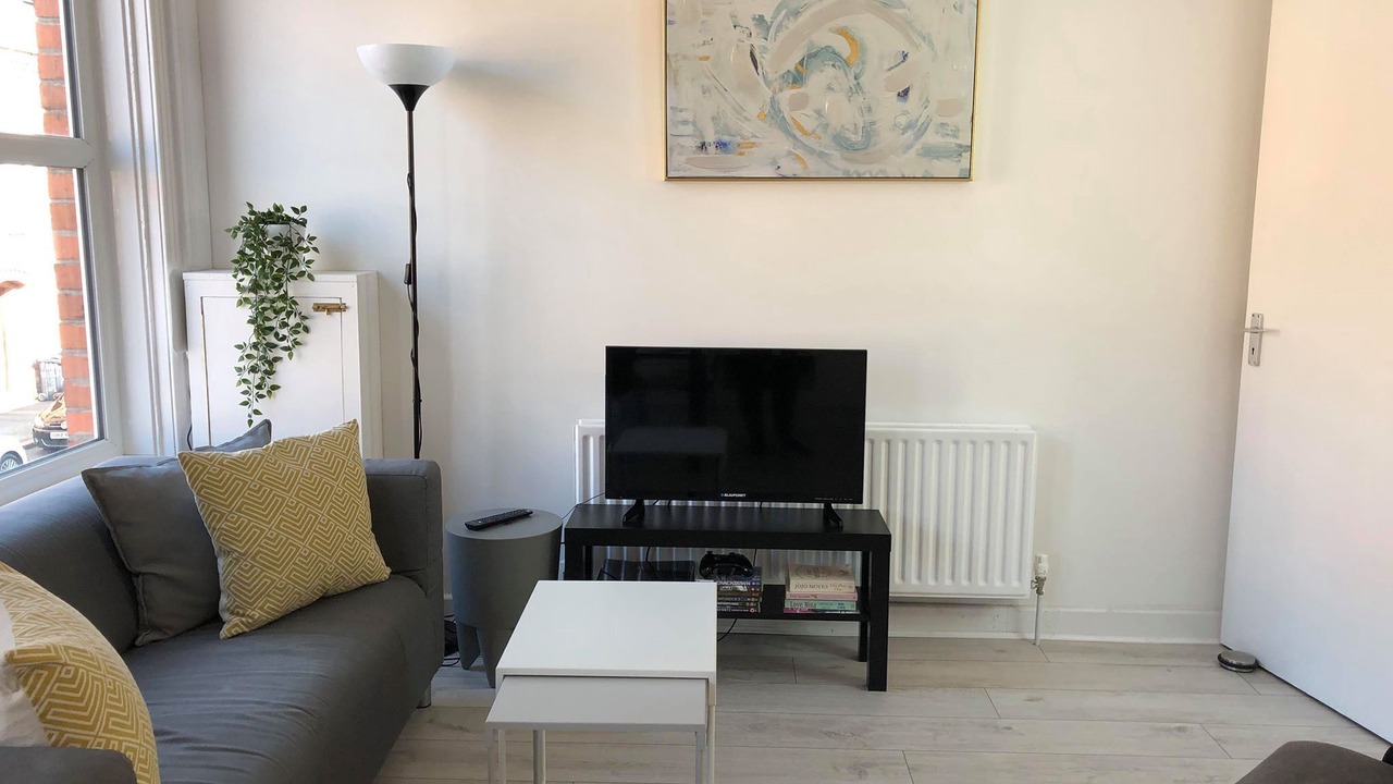 Photo of Livingroom in Queens Quarter