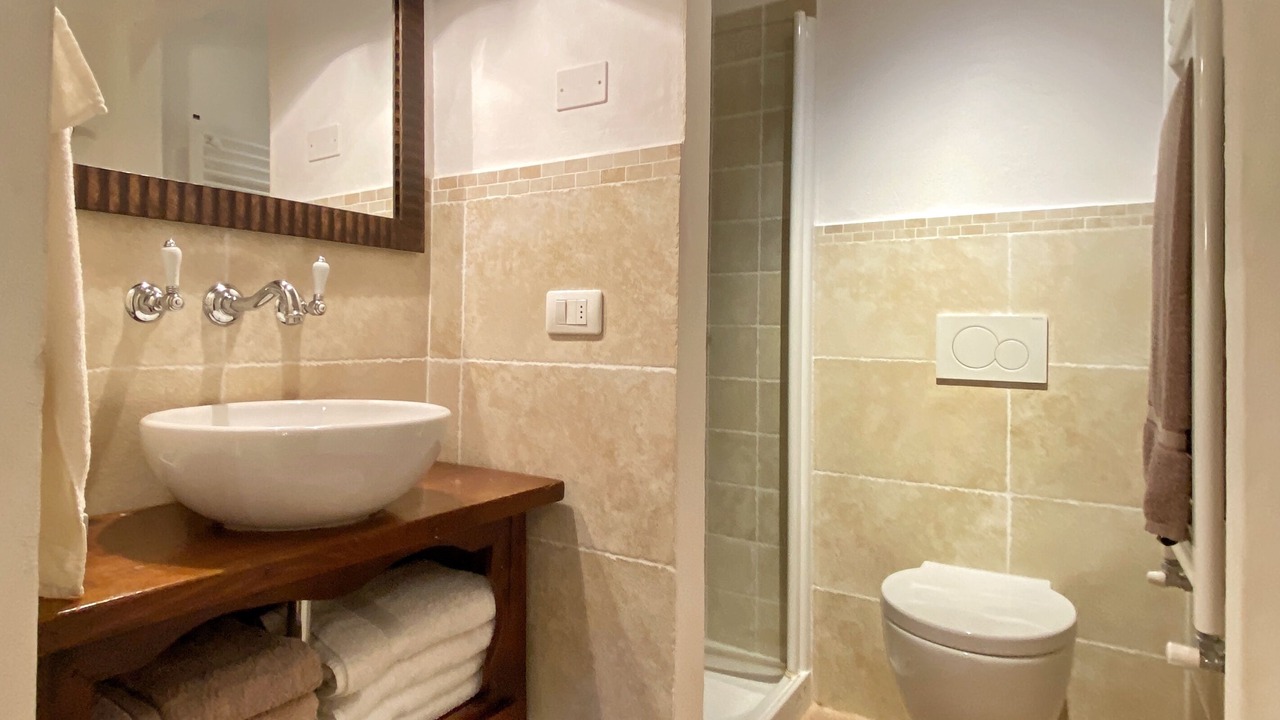 Photo of Bathroom in Cortona Old Town