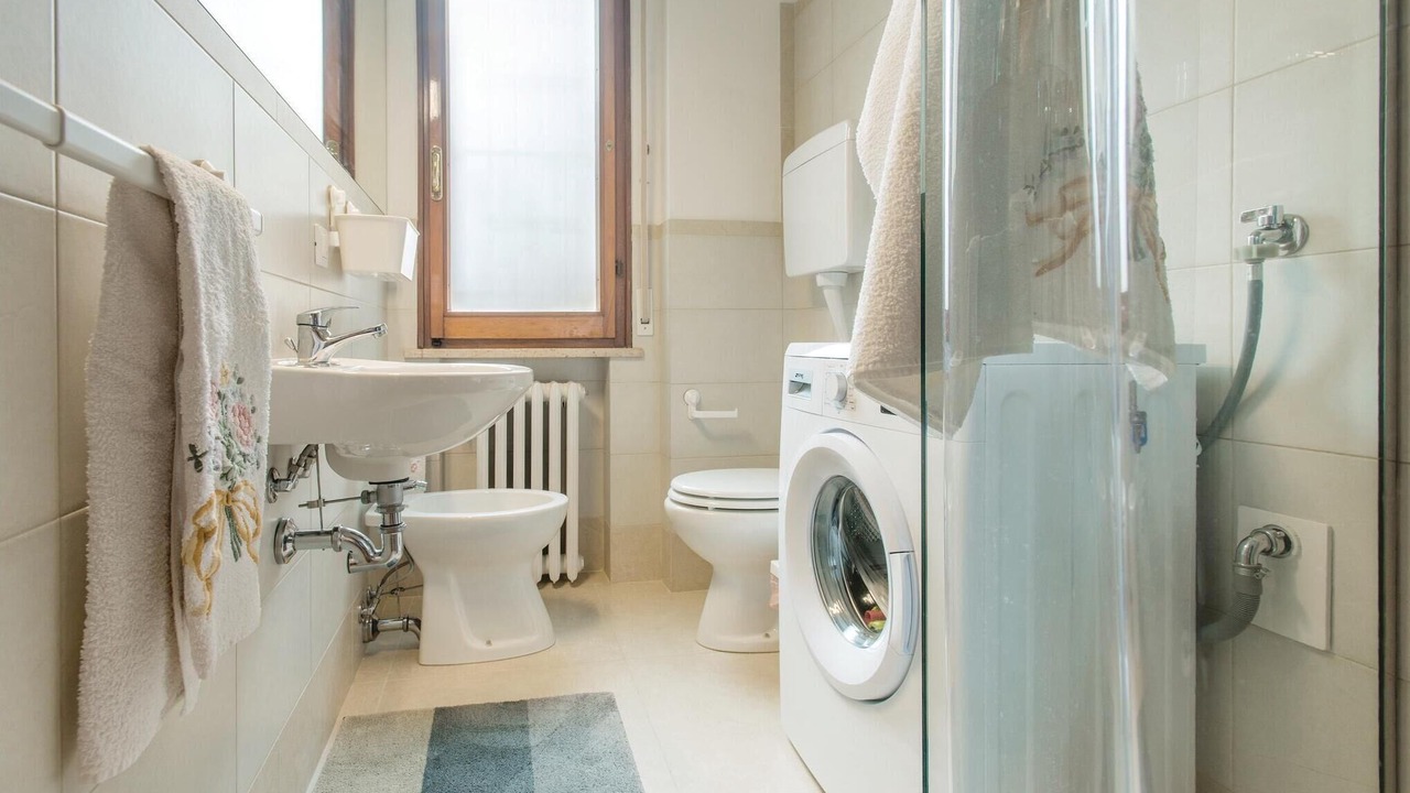 Photo of Bathroom in Marina Centro