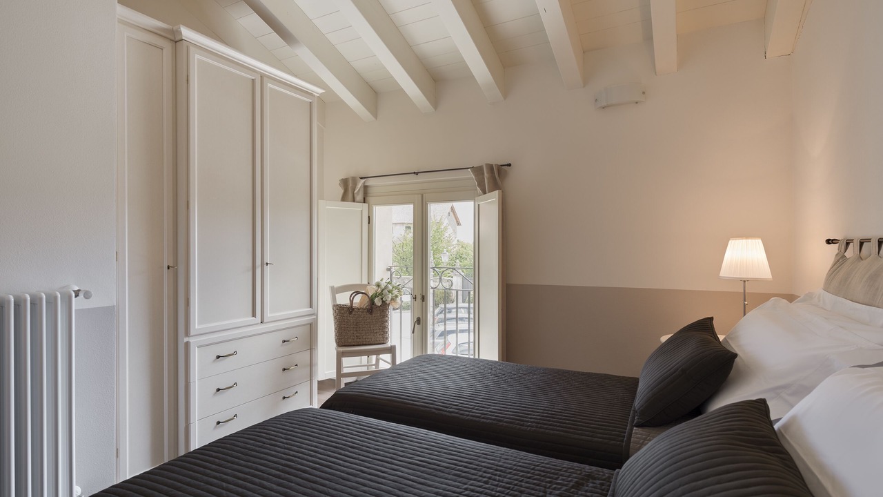 Photo of Bedroom in Polpenazze del Garda