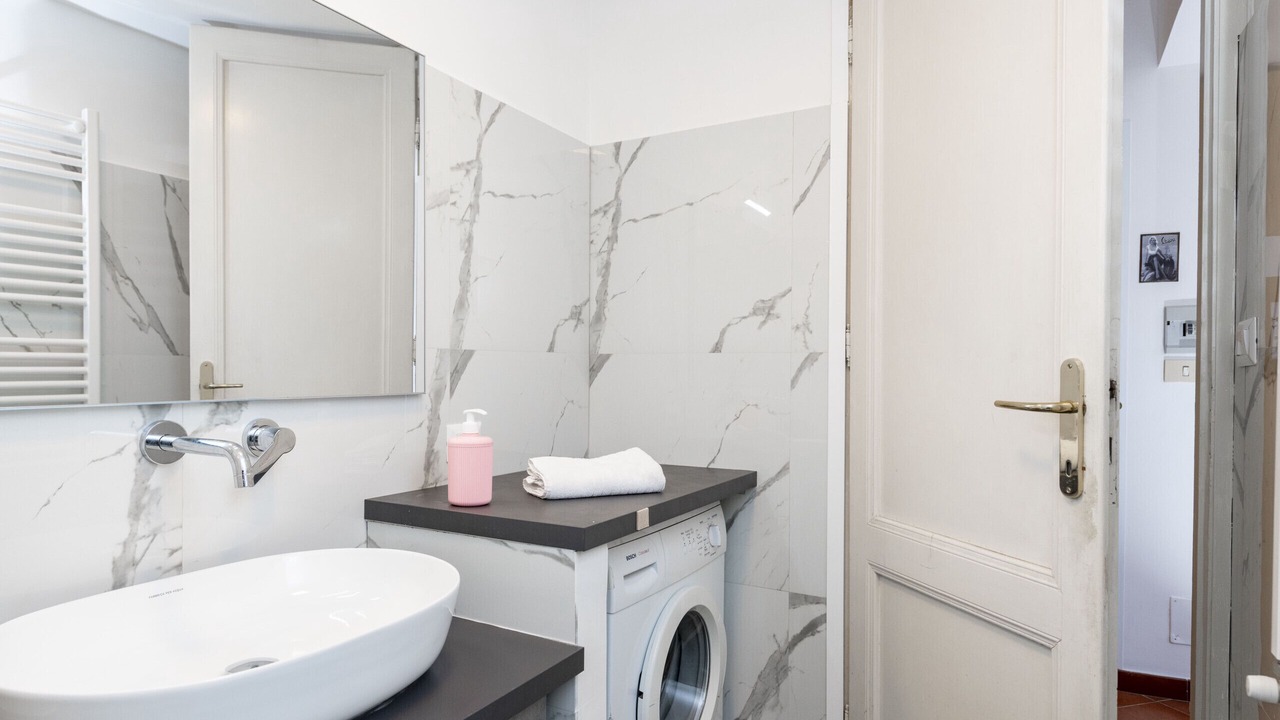Photo of Bathroom in Repubblica