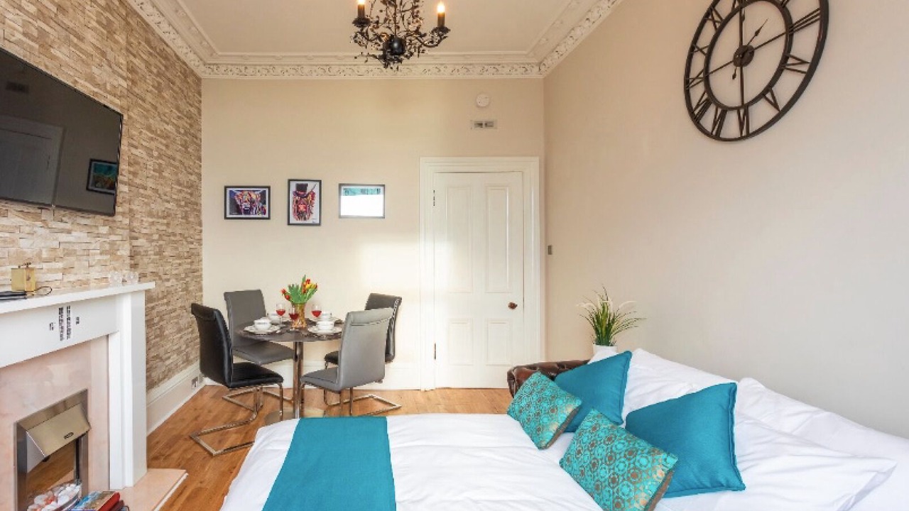 Photo of Bedroom in Helensburgh