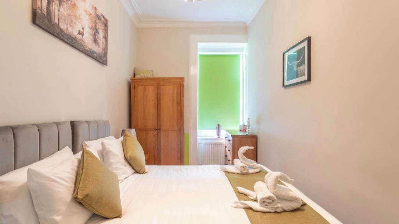 Photo of Bedroom in Helensburgh