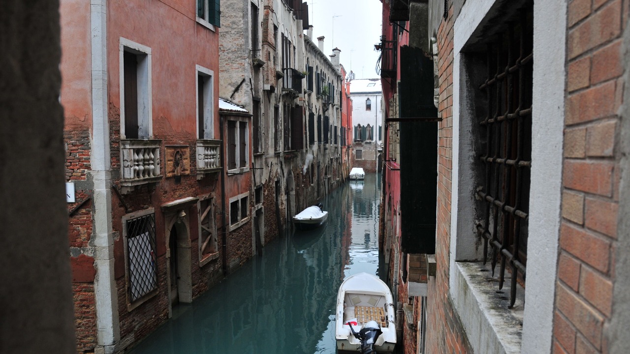 Photo of Others in San Polo