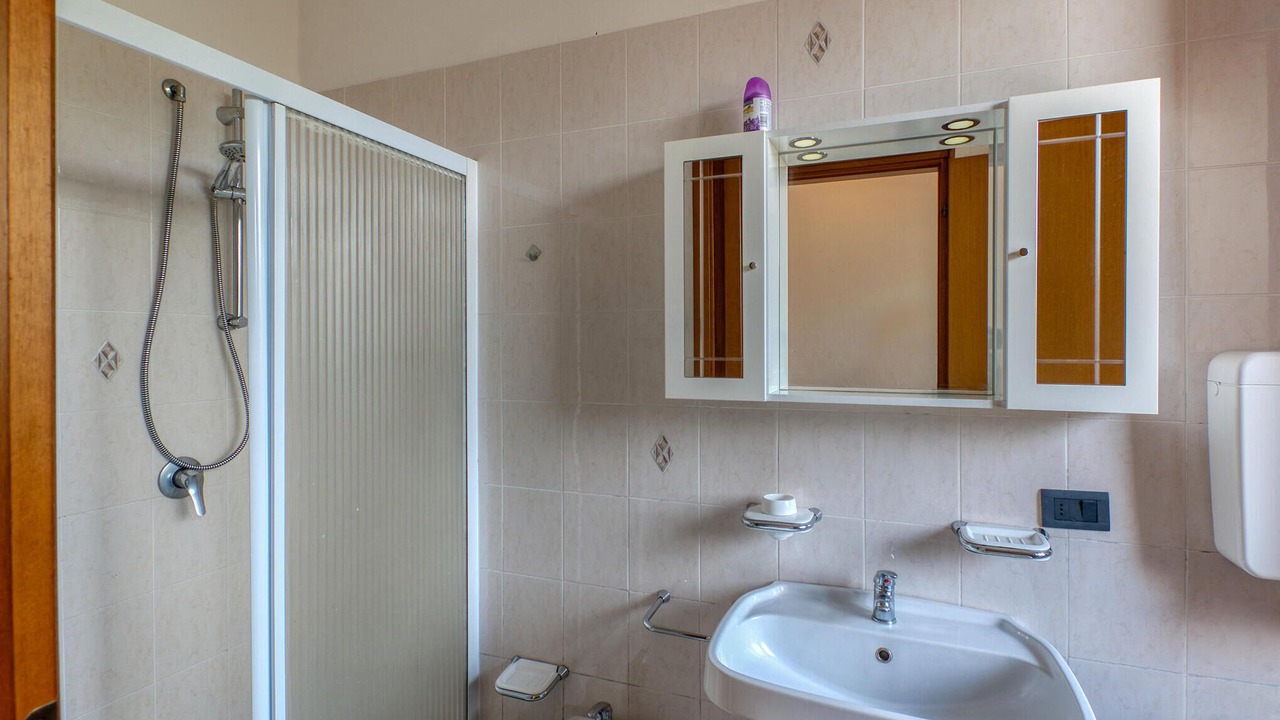 Photo of Bathroom in Suna