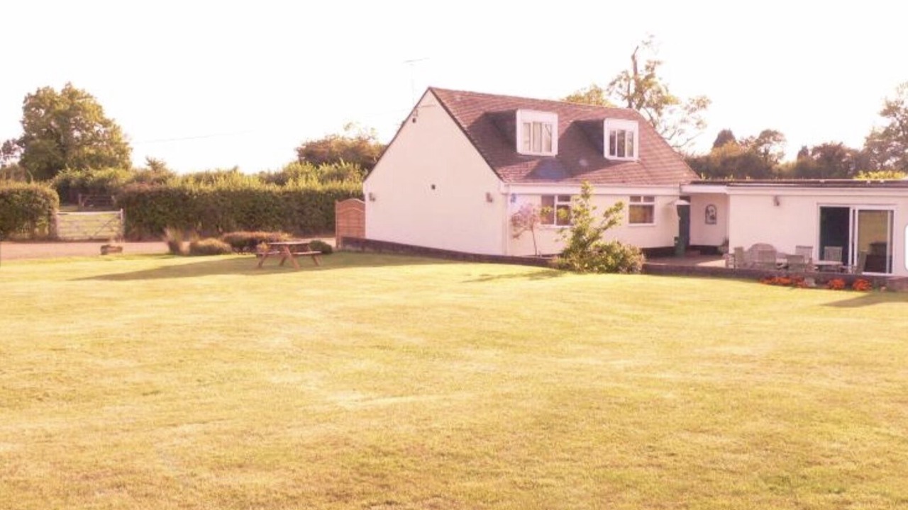 Photo of Outdoor in Saintbury