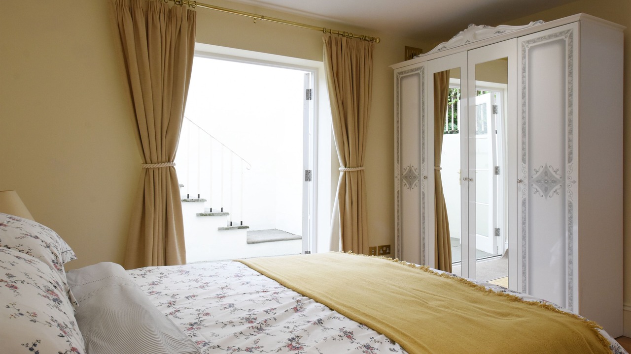 Photo of Bedroom in Leamington Spa