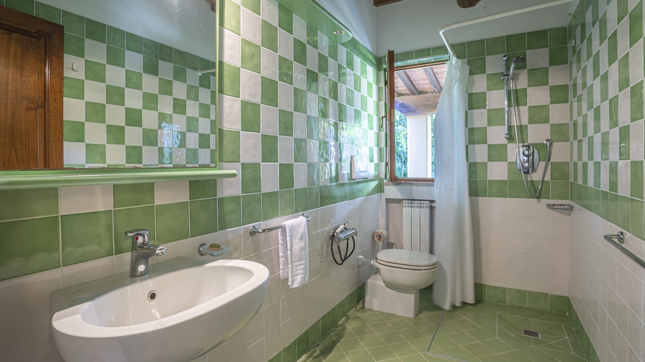 Photo of Bathroom in Montespertoli