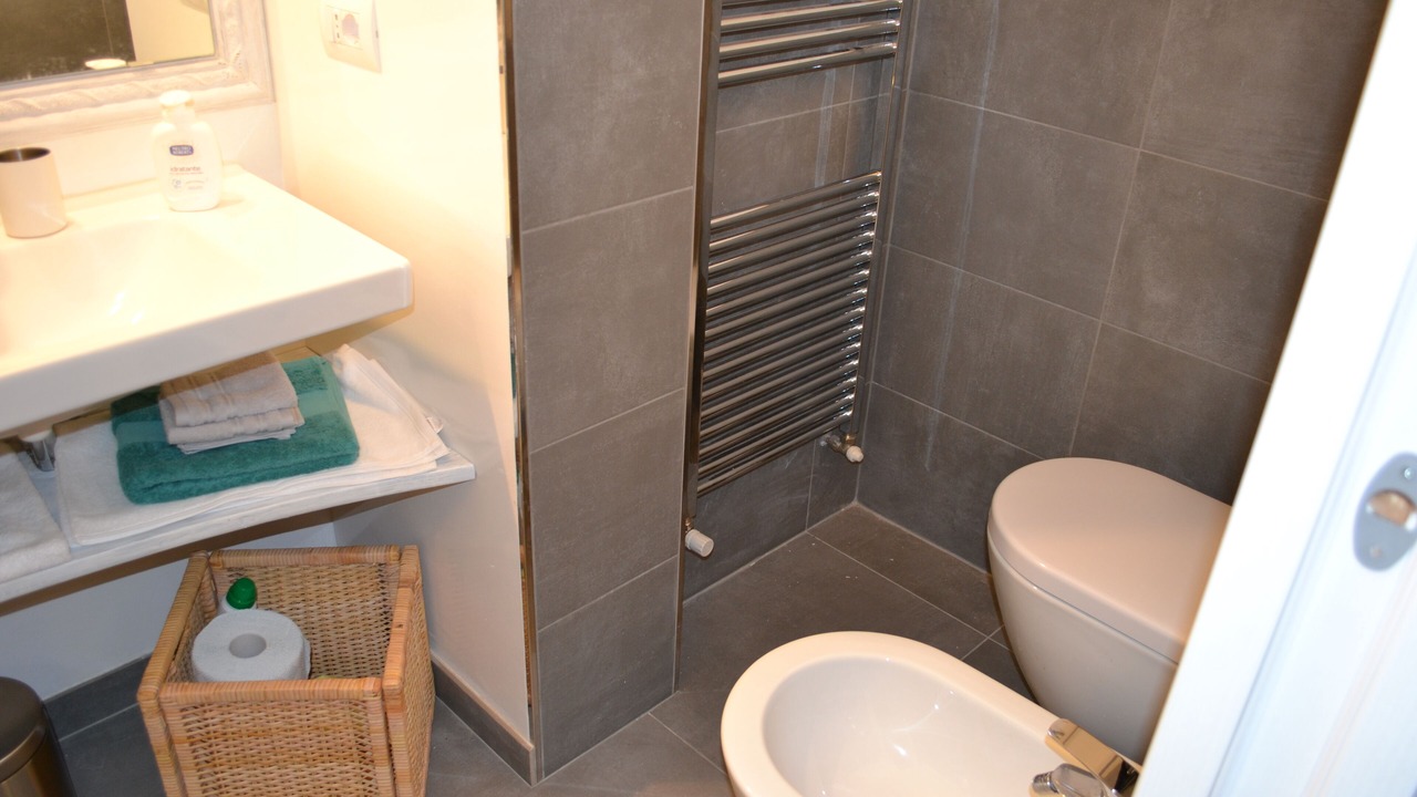 Photo of Bathroom in Oltrarno