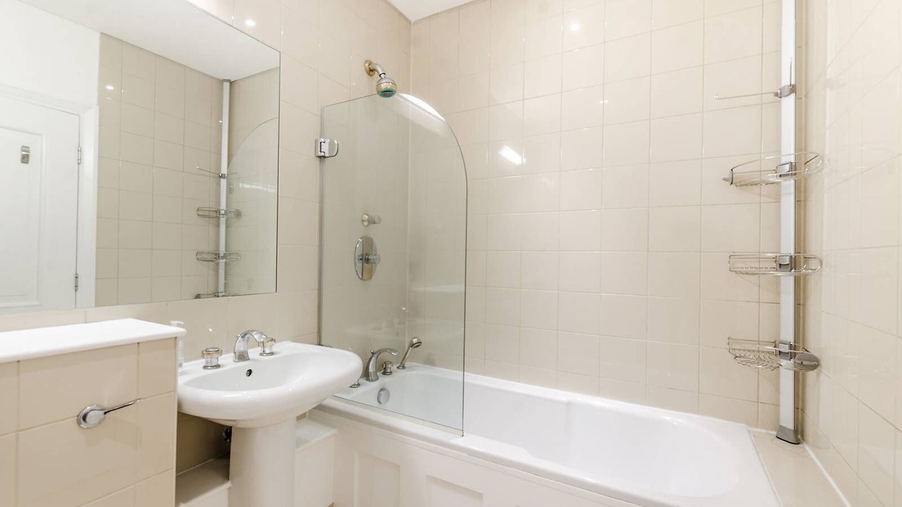 Photo of Bathroom in London City Centre