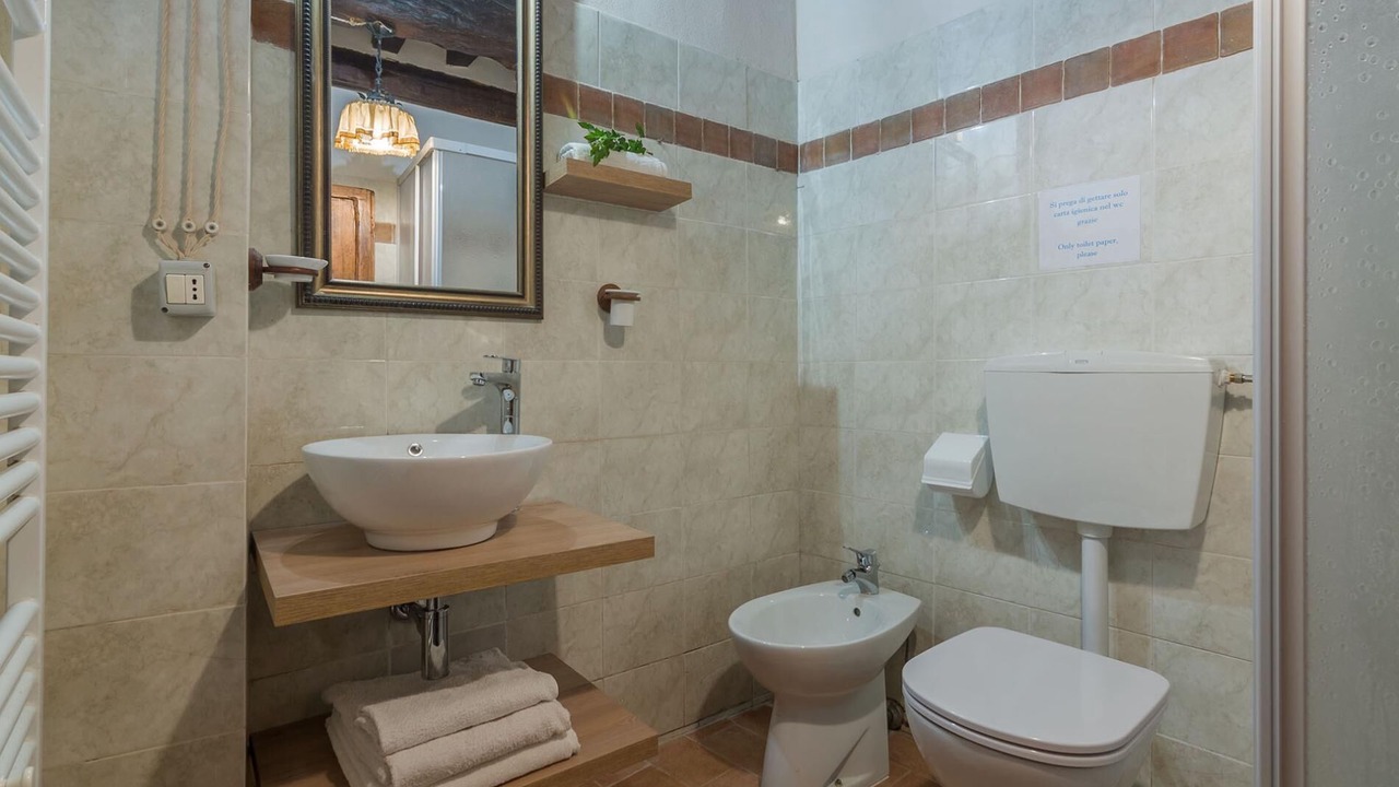 Photo of Bathroom in Acqualagna