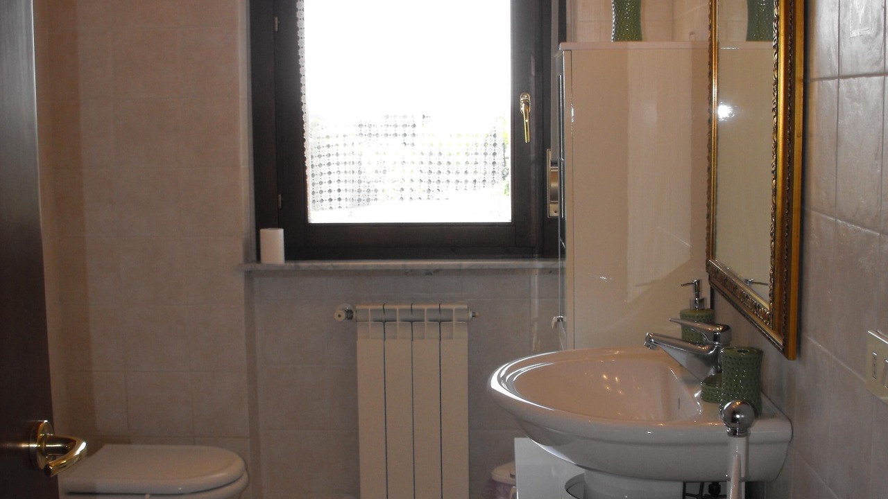Photo of Bathroom in Cortona