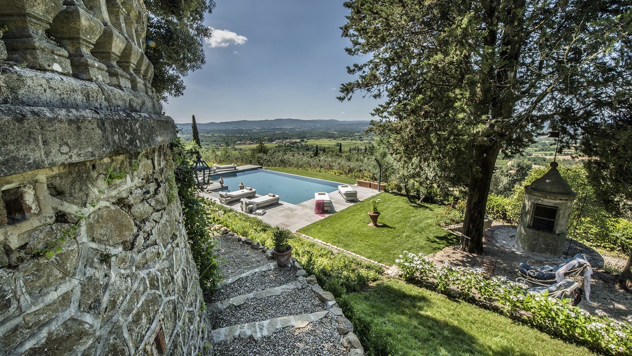 Photo of Patio Balcony in Loro Ciuffenna