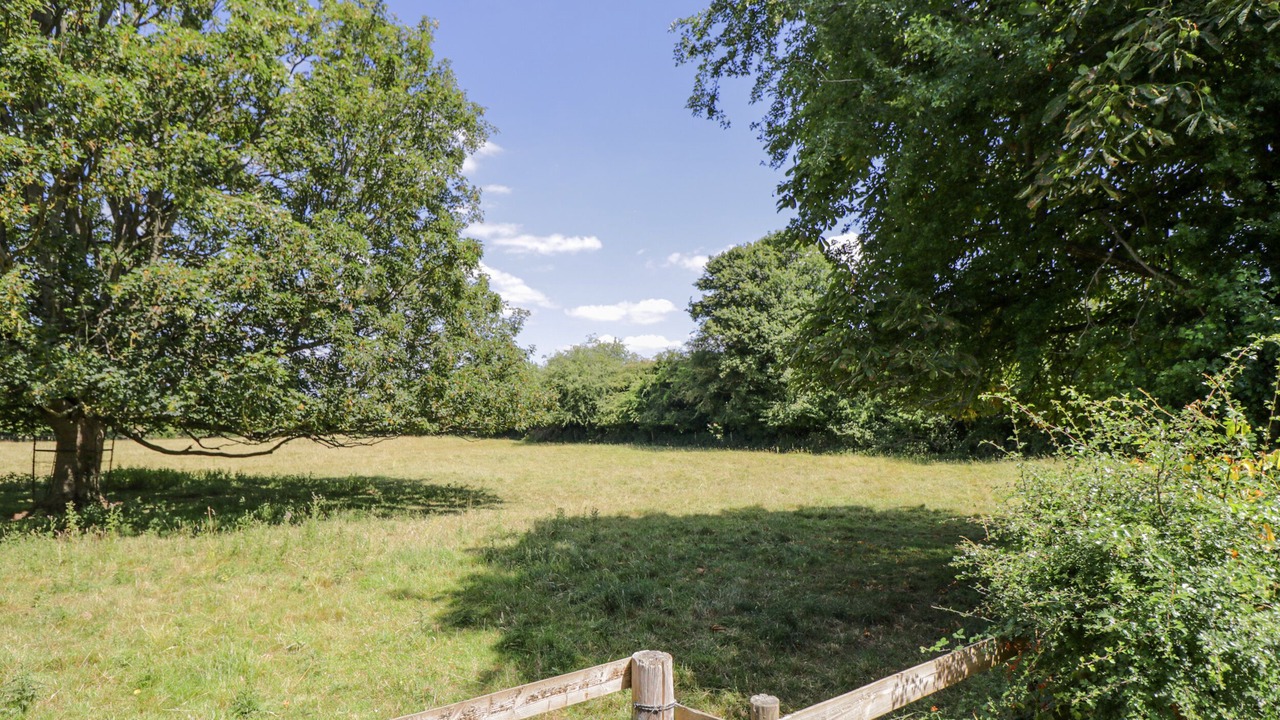 Photo of Others in Bledington