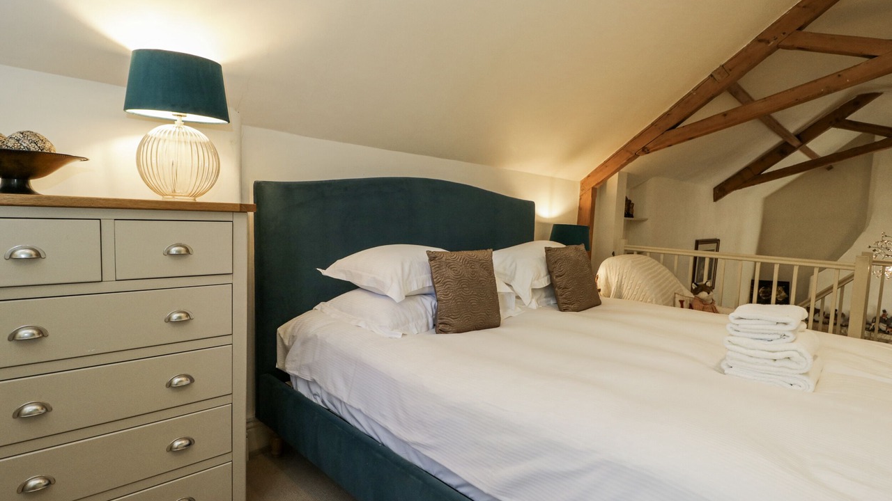 Photo of Bedroom in Bledington