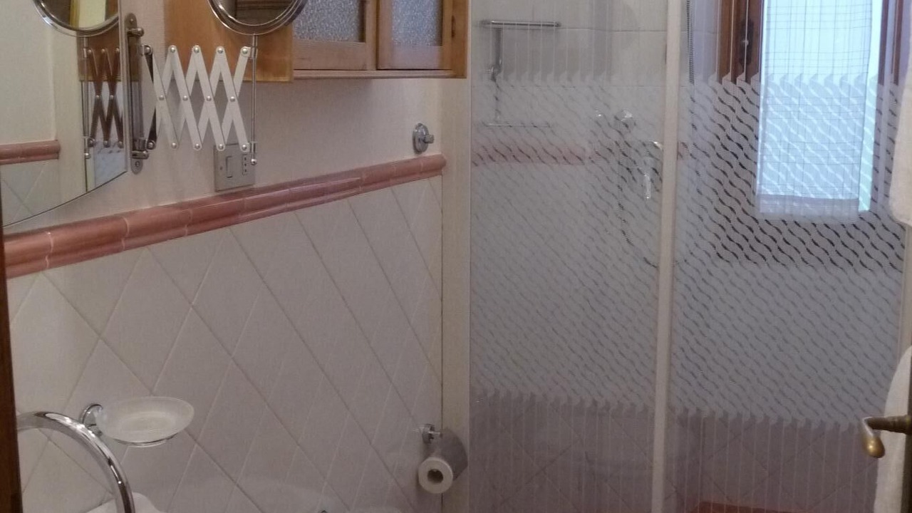 Photo of Bathroom in Careggi Rifredi
