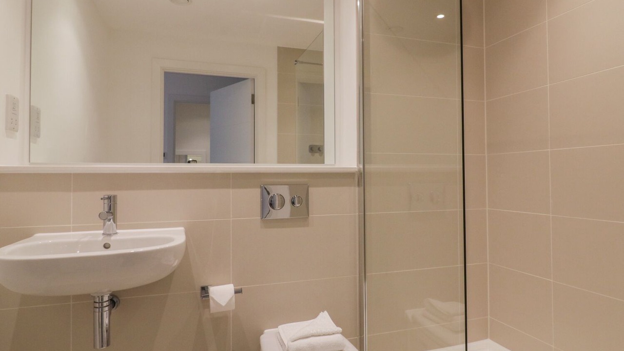 Photo of Bathroom in Perranporth