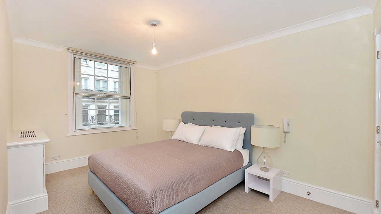 Photo of Bedroom in Mayfair