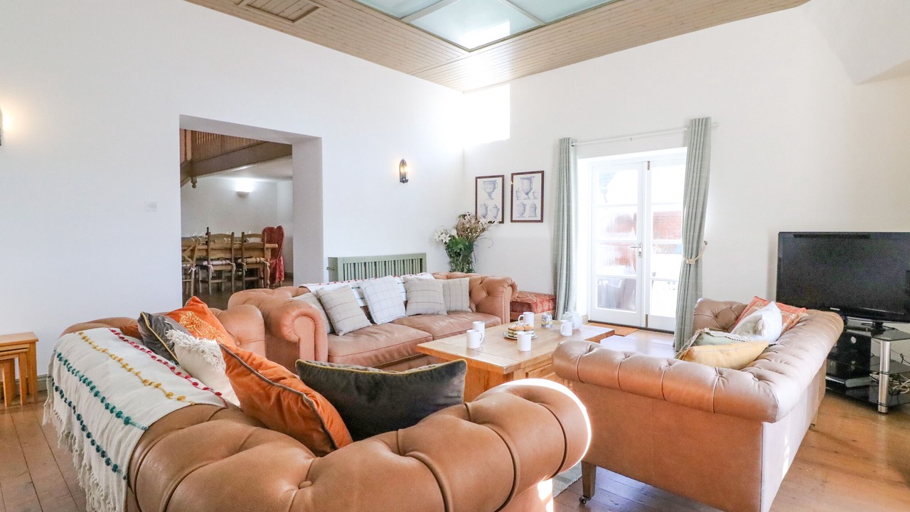 Photo of Livingroom in Weymouth