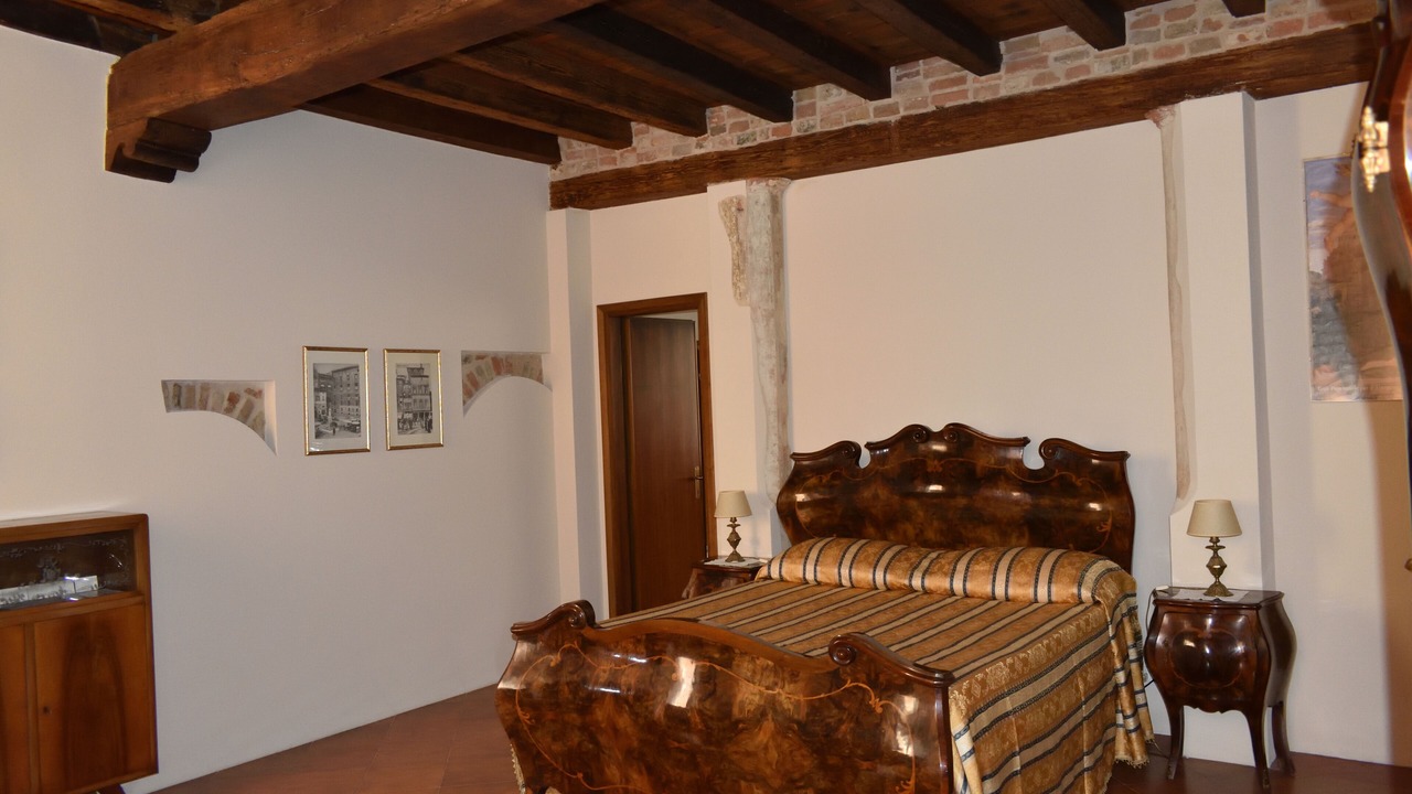 Photo of Bedroom in Old Town