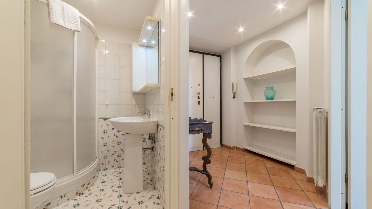 Photo of Bathroom in Celio