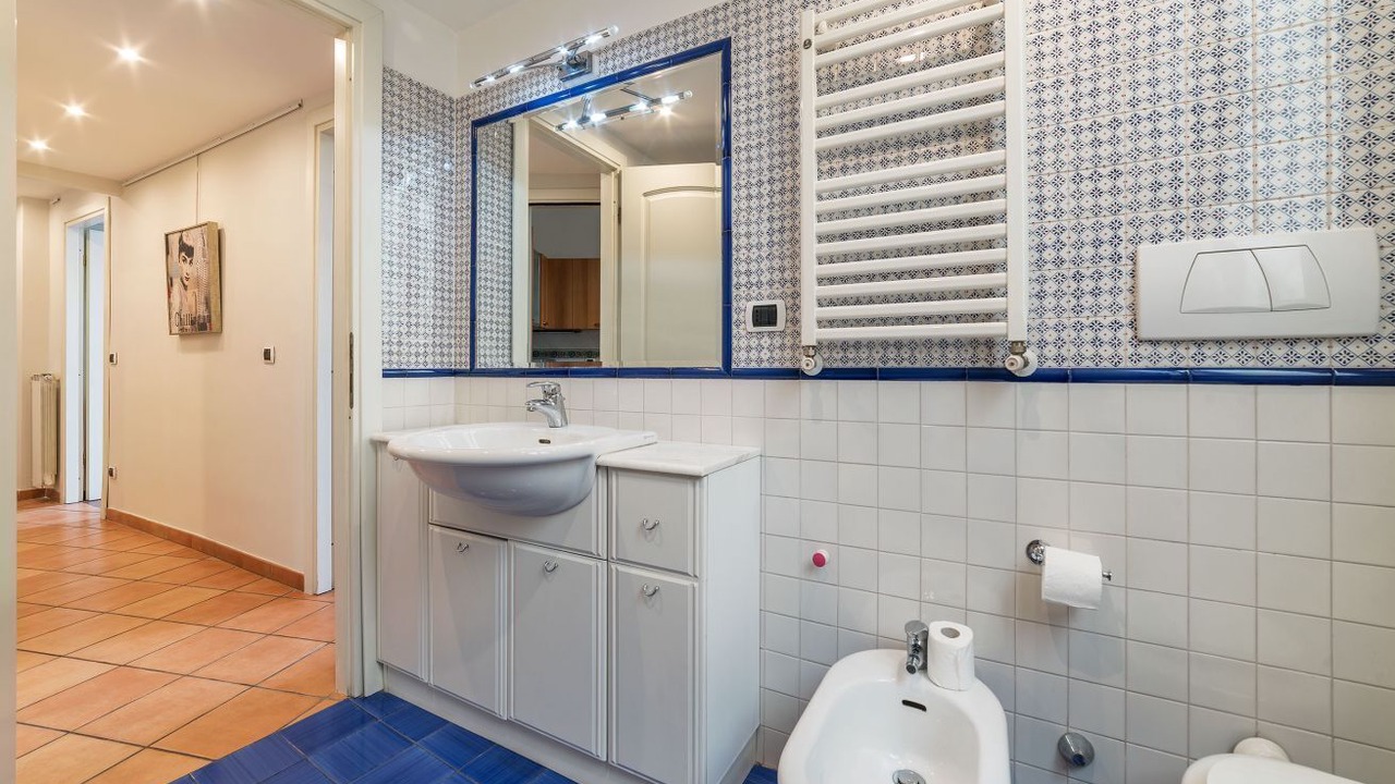 Photo of Bathroom in Celio