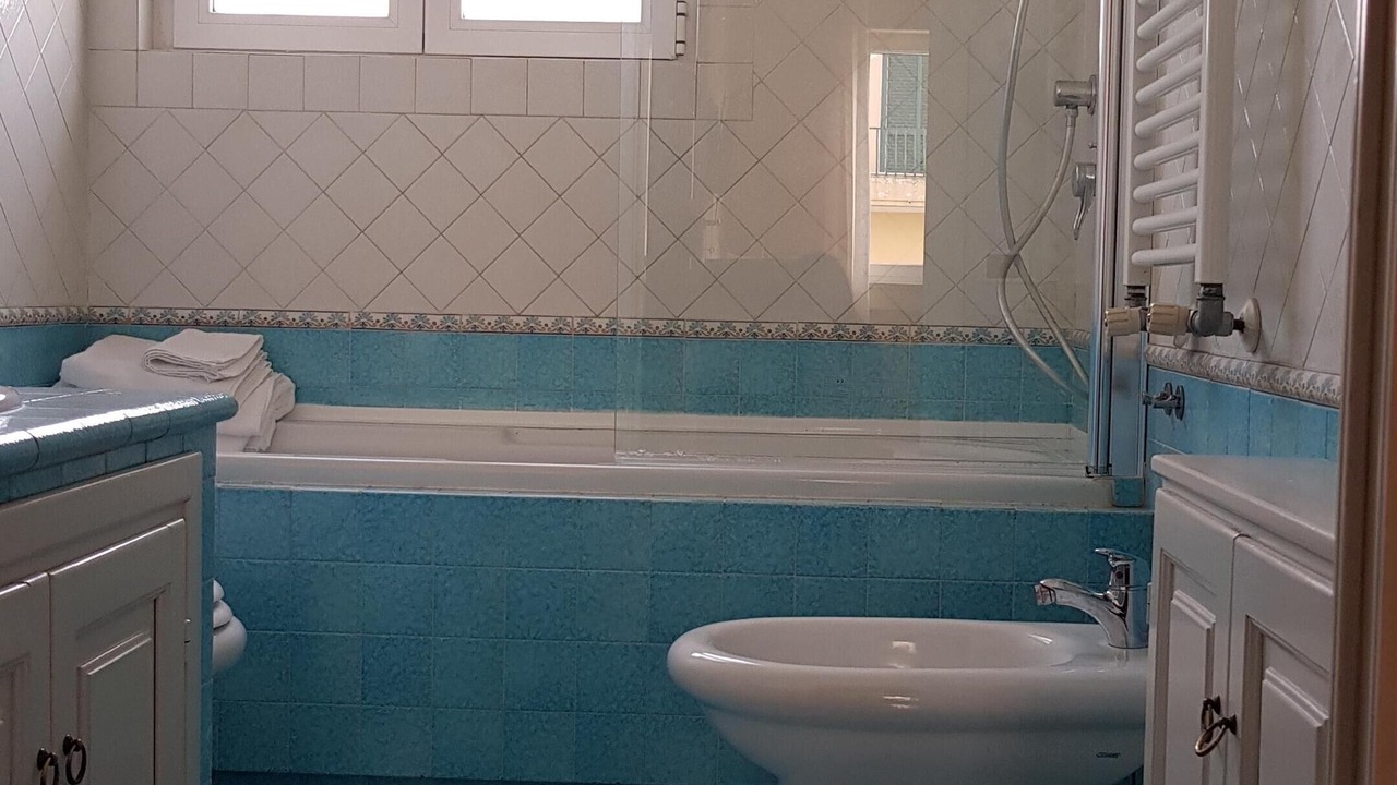 Photo of Bathroom in Arenella