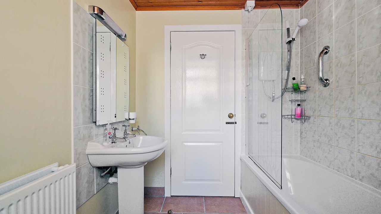 Photo of Bathroom in Murthly